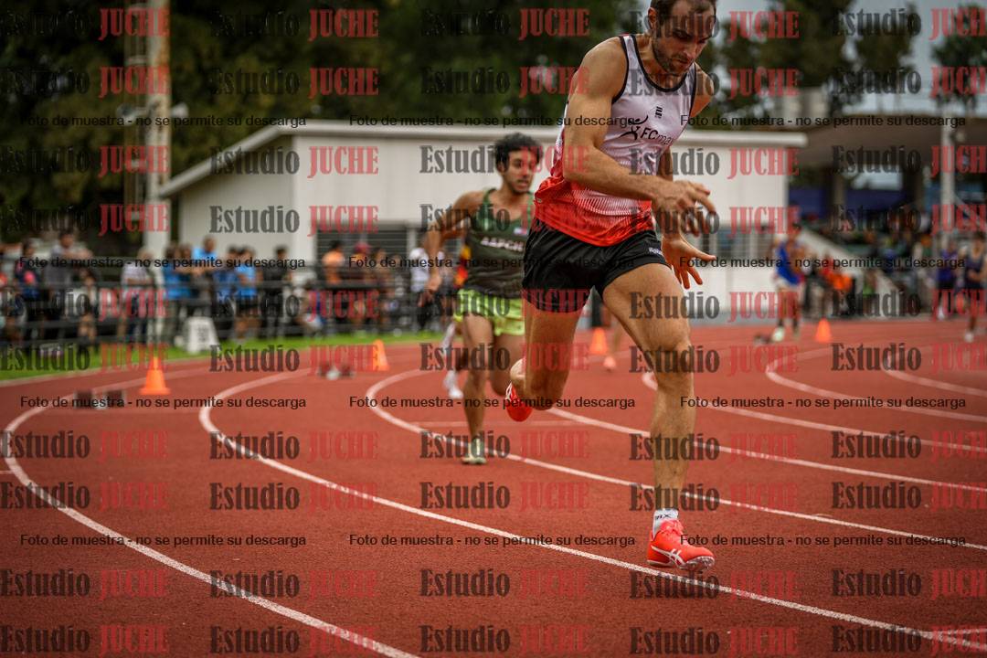 Fotos de los 400 m llanos de varones