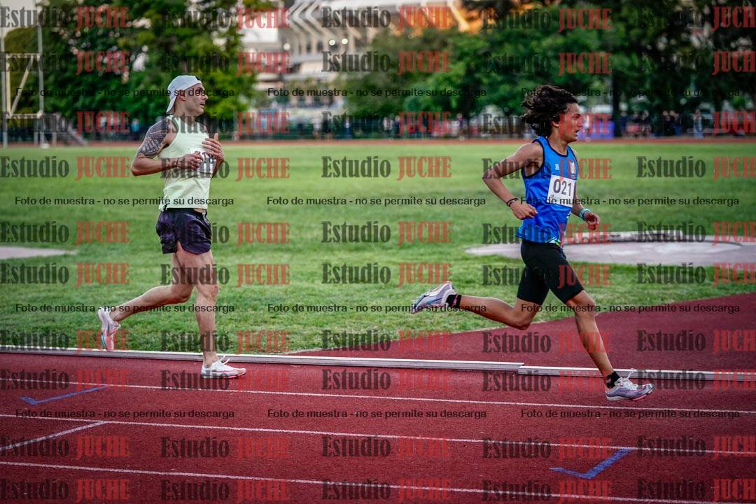 Fotos de los 1500 m llanos de varones