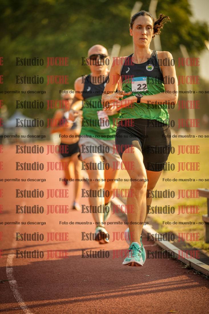 Fotos de los 5000 m llanos de mujeres y varones
