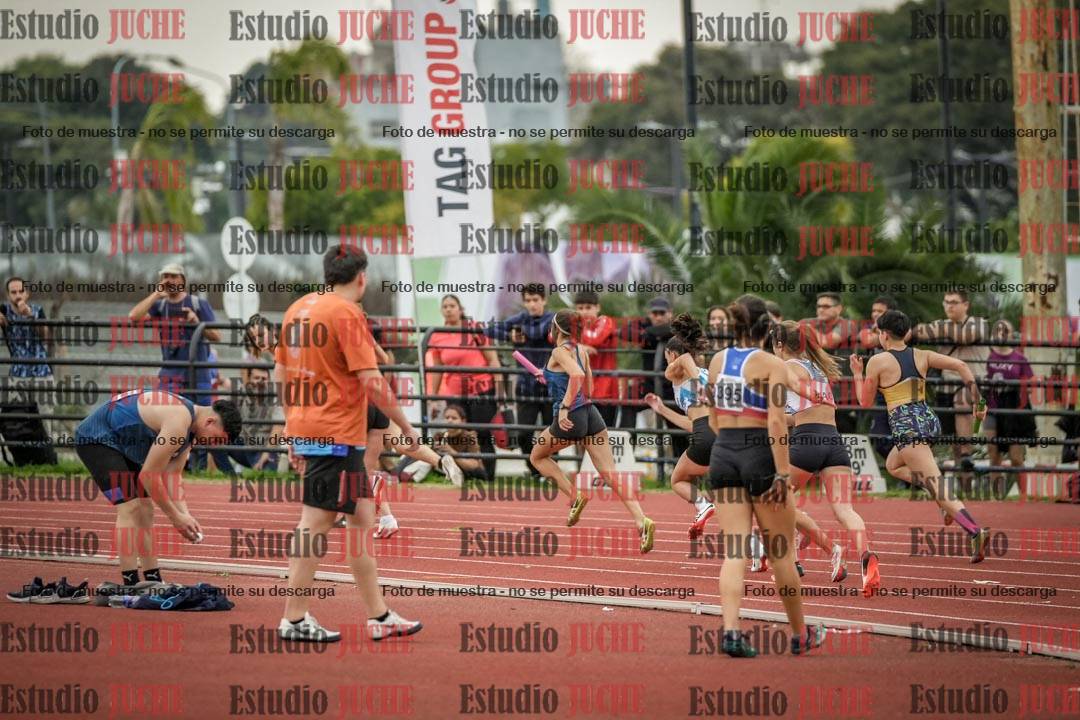 Fotos de las Postas 4x100 m de mujeres