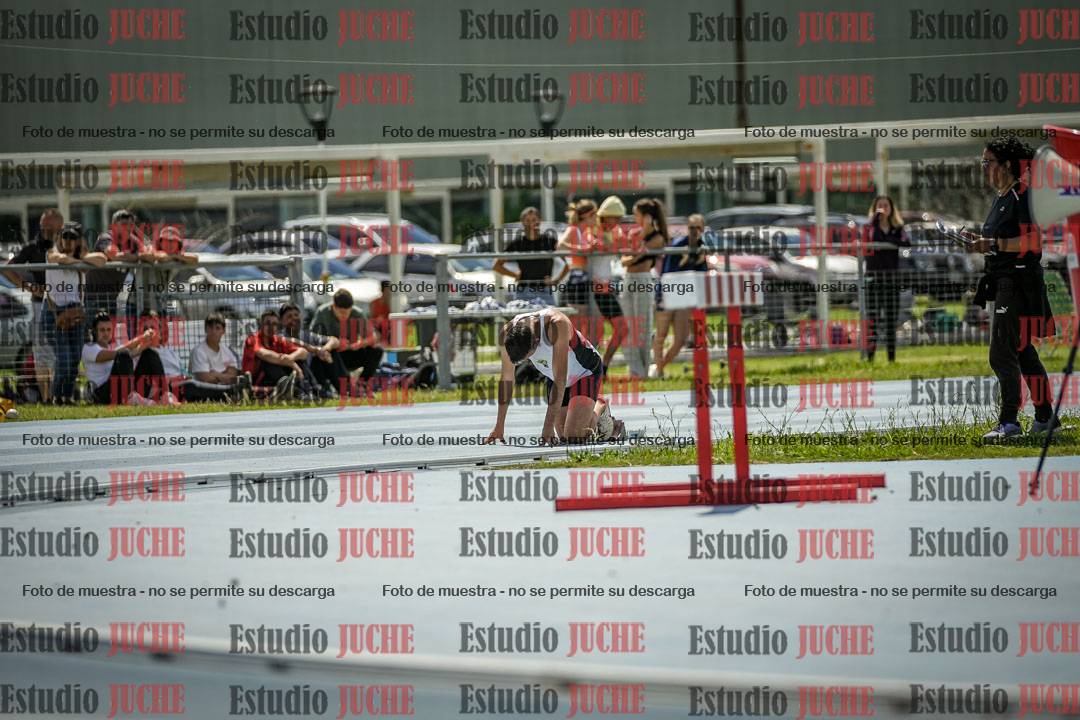 Fotos de los 400 m llanos de varones