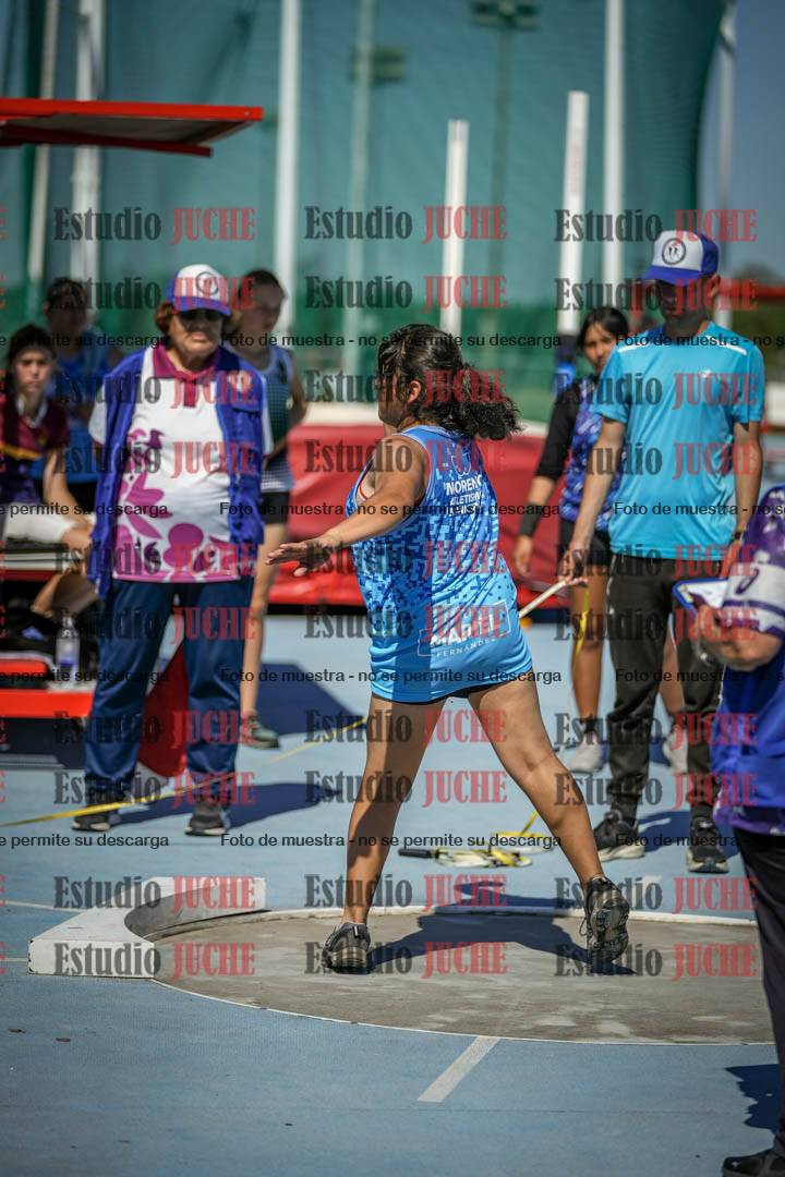 Fotos del lanzamiento de bala de mujeres - U14
