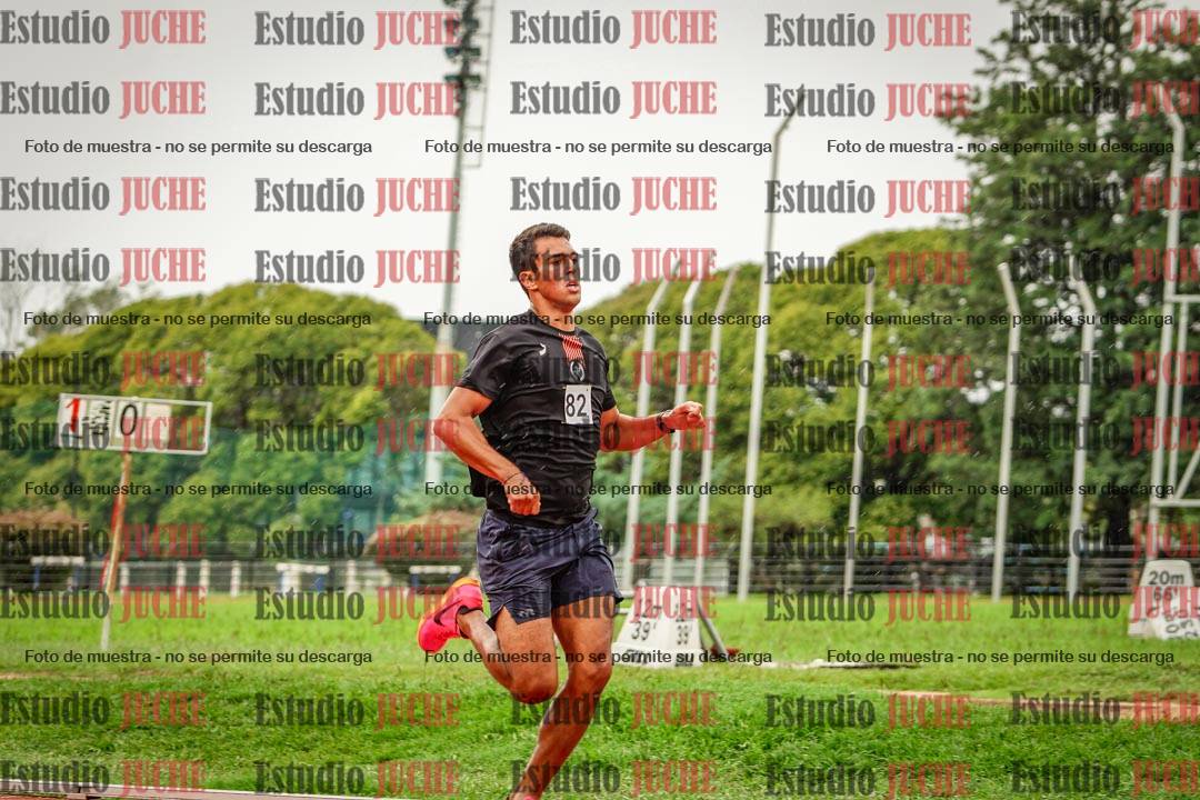 Fotos de los 1500 m llanos de varones - decatlón 10