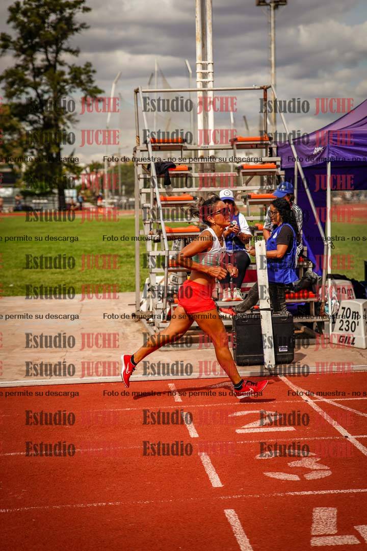 Fotos de los 800 m de mujeres