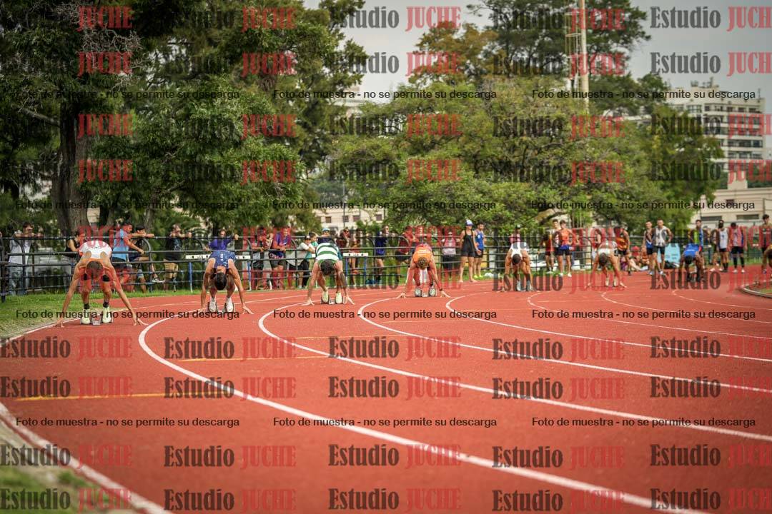 Fotos de los 200 m llanos de varones