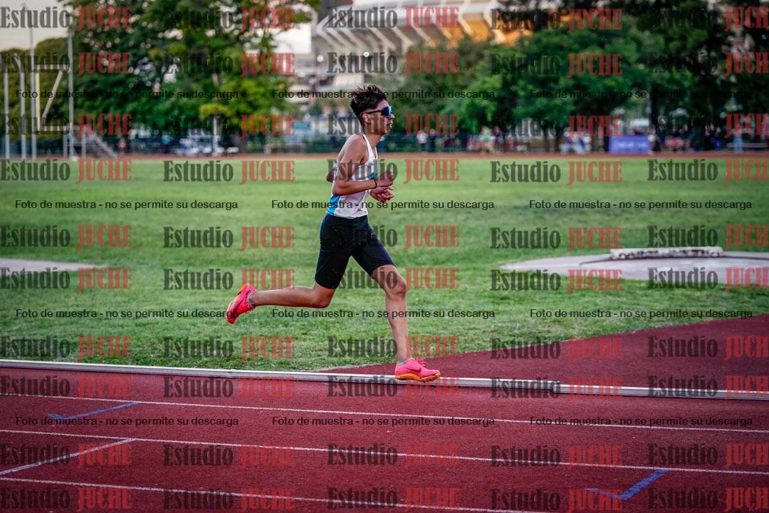 Fotos de los 1500 m llanos de varones