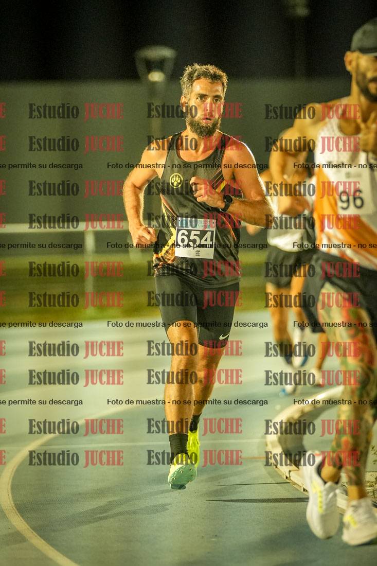 Fotos de los 3000 m llanos de varones