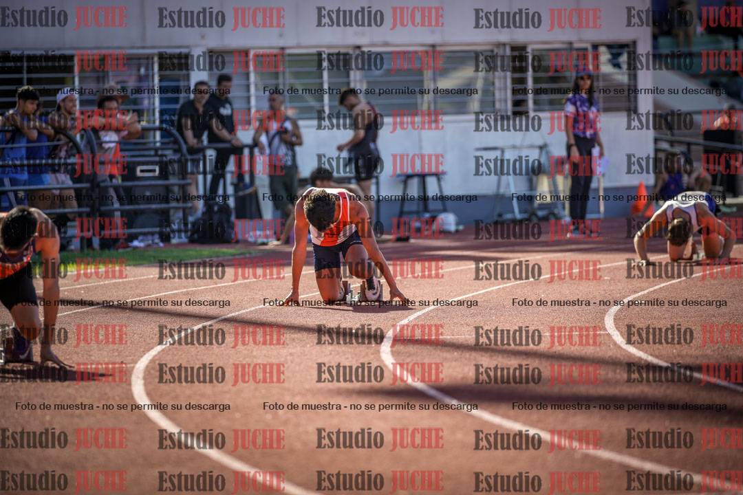 Fotos de los 400 m llanos de varones