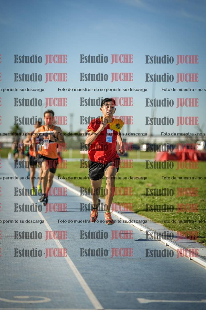 Fotos de los 1500 m llanos de varones