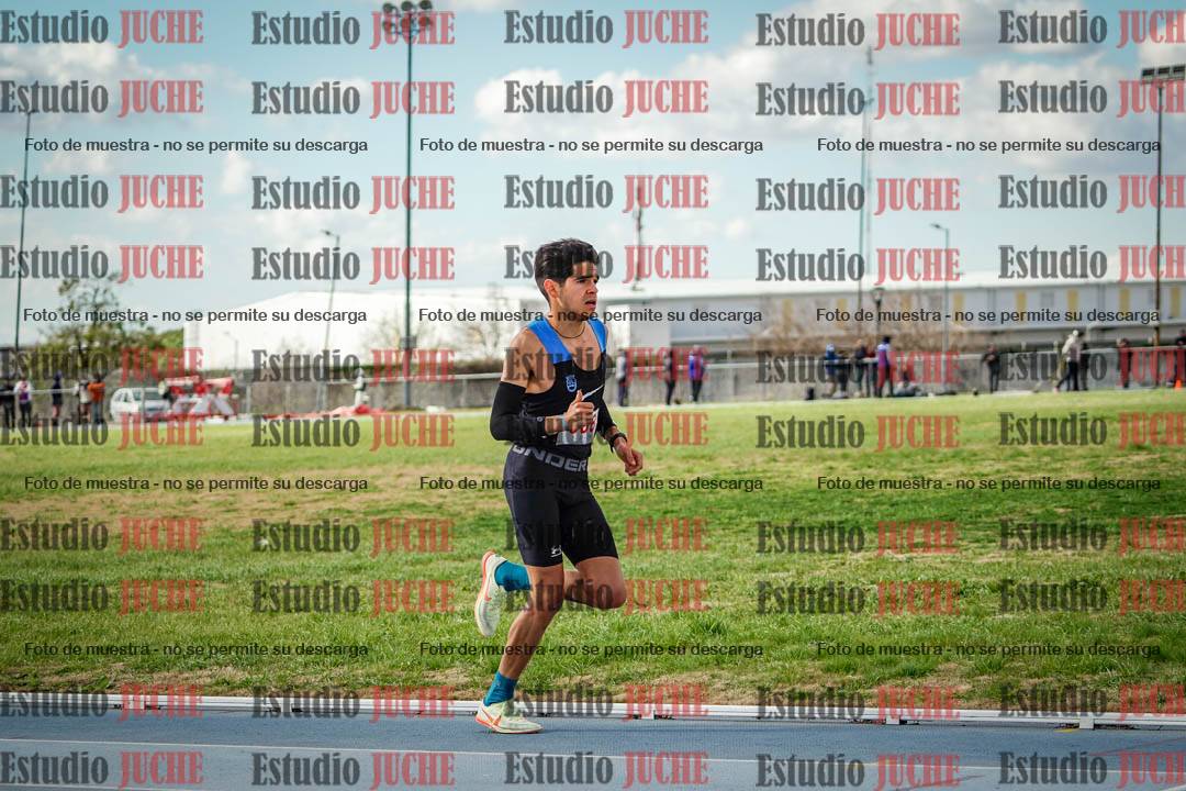 Fotos de los 5000 m llanos de varones