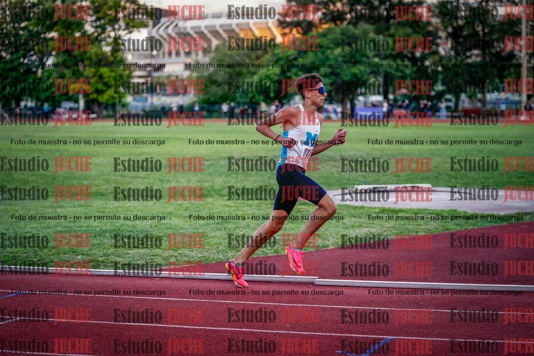 Fotos de los 1500 m llanos de varones