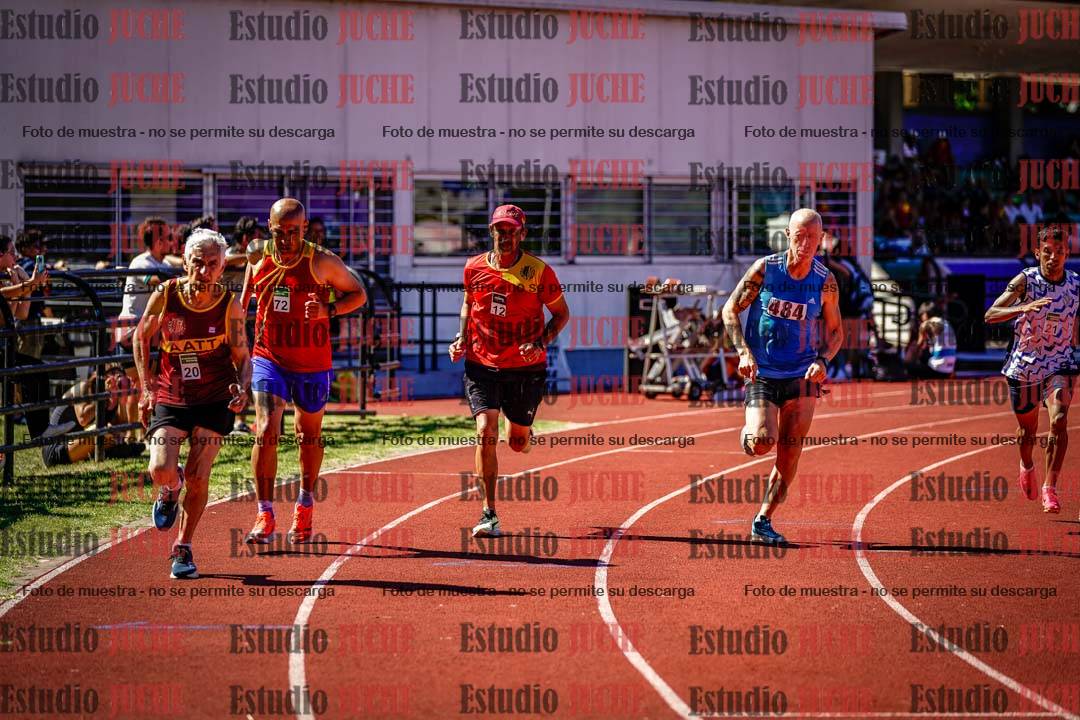 Fotos de los 800 m llanos de varones