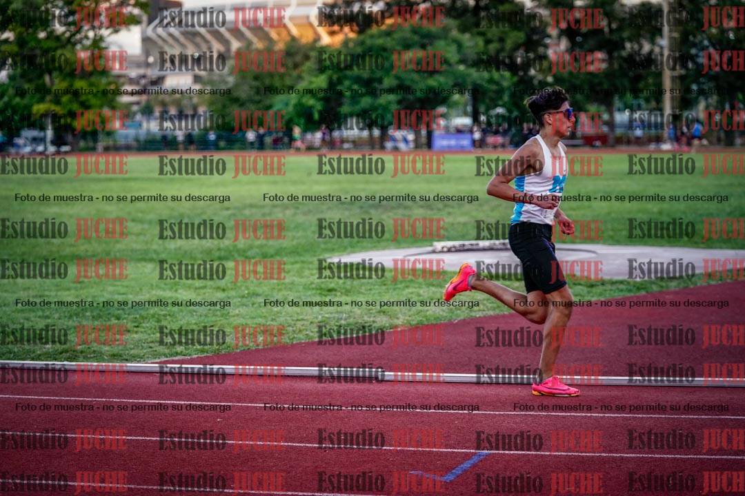 Fotos de los 1500 m llanos de varones
