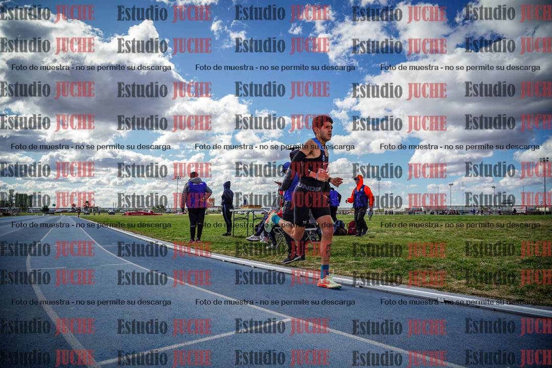 Fotos de los 5000 m llanos de varones