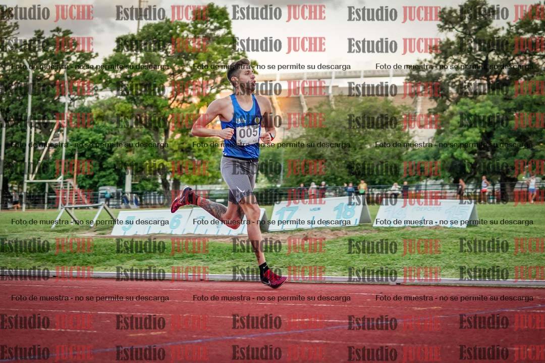 Fotos de los 1500 m llanos de varones