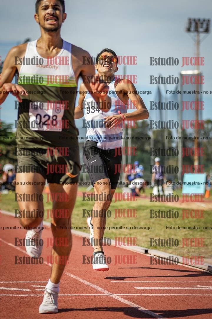 Fotos de los 5000 m llanos de varones