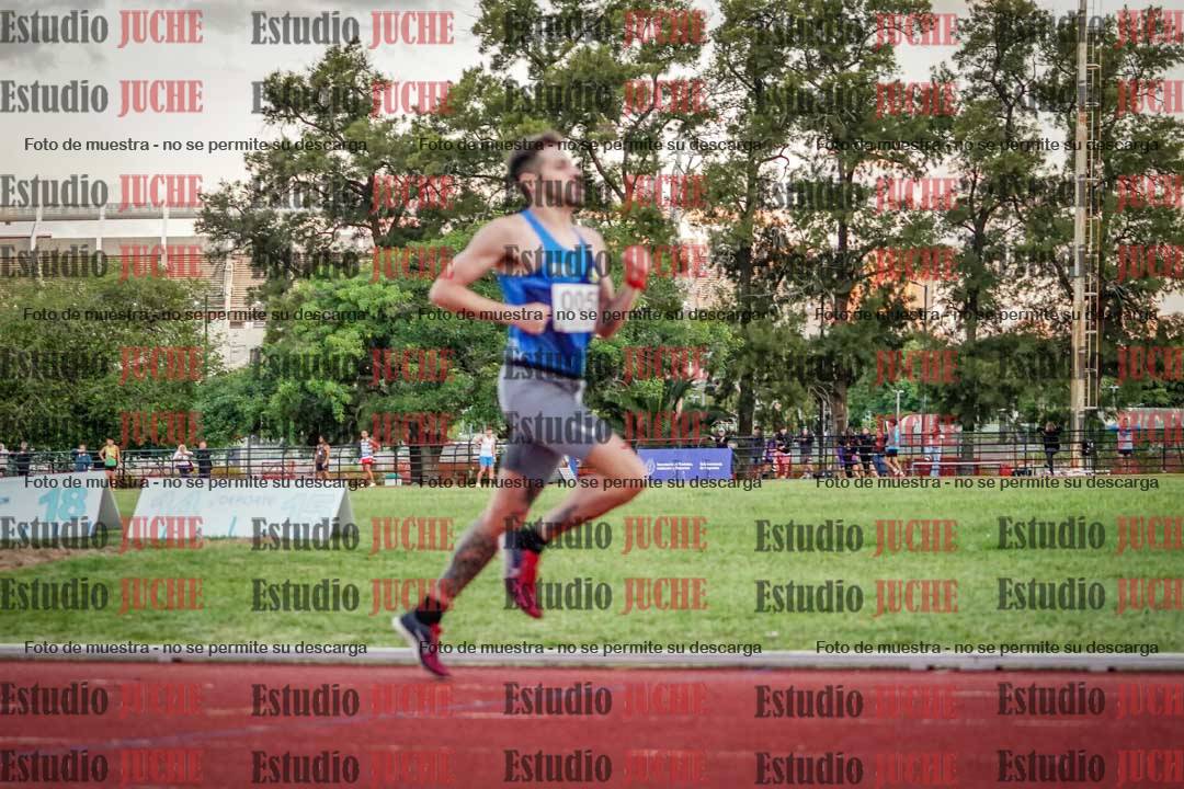 Fotos de los 1500 m llanos de varones