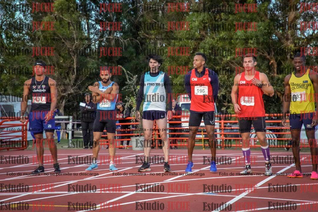 Fotos de los 1500 m llanos de varones - deca 10