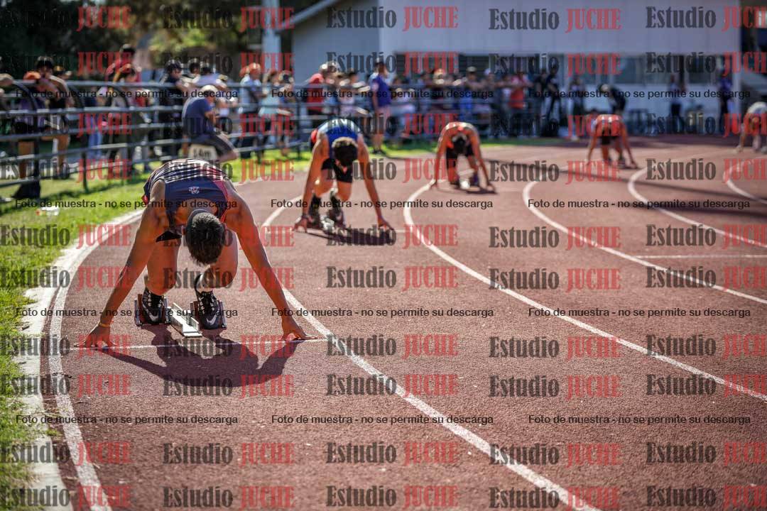 Fotos de los 400 m llanos de varones
