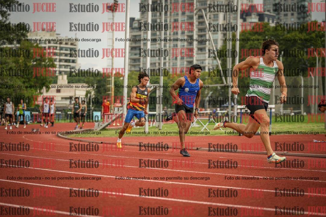 Fotos de los 200 m llanos de varones