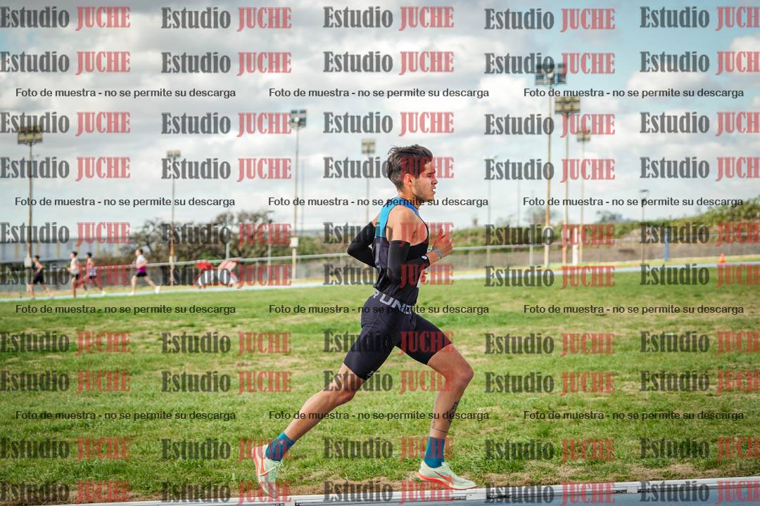 Fotos de los 5000 m llanos de varones