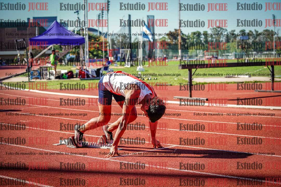 Fotos de los 400 m llanos de varones
