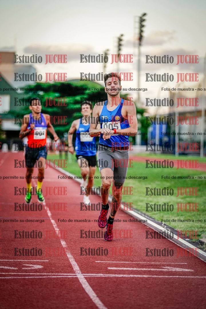 Fotos de los 1500 m llanos de varones