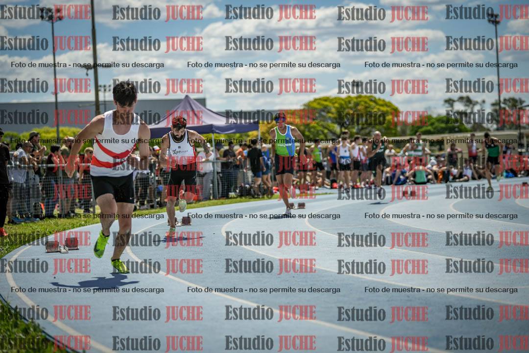 Fotos de los 400 m llanos de varones