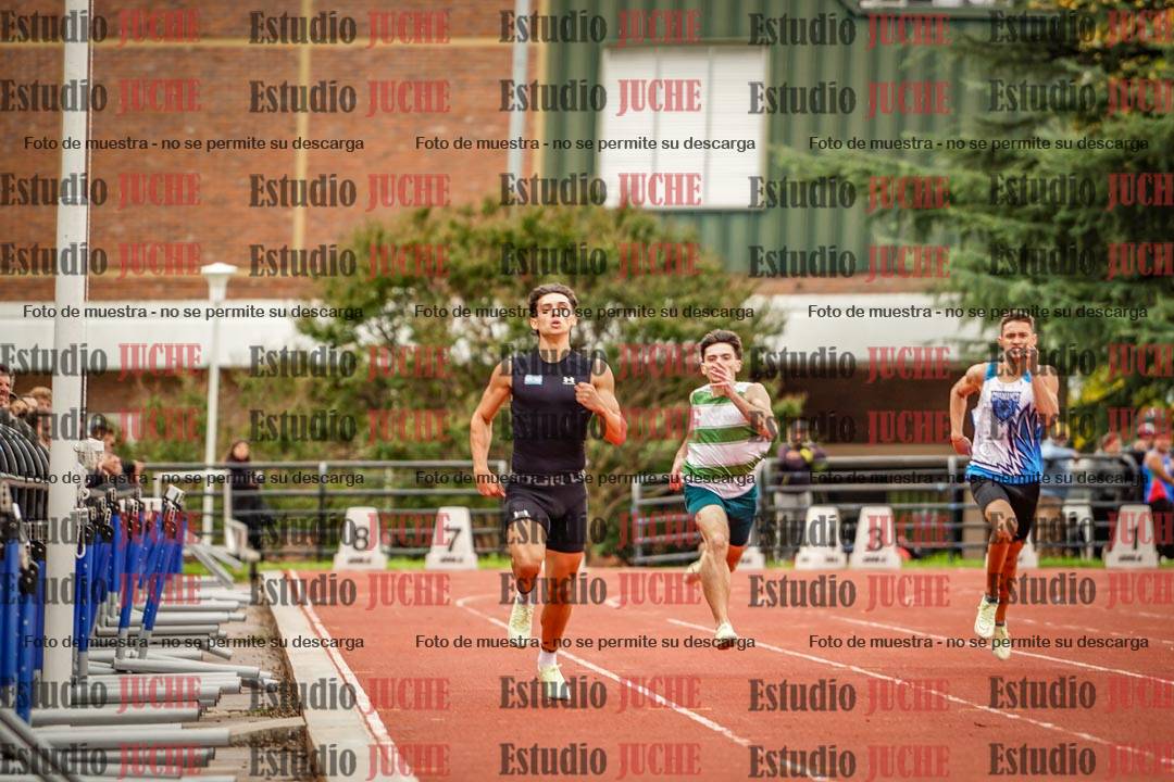 Fotos de los 400 m llanos de varones