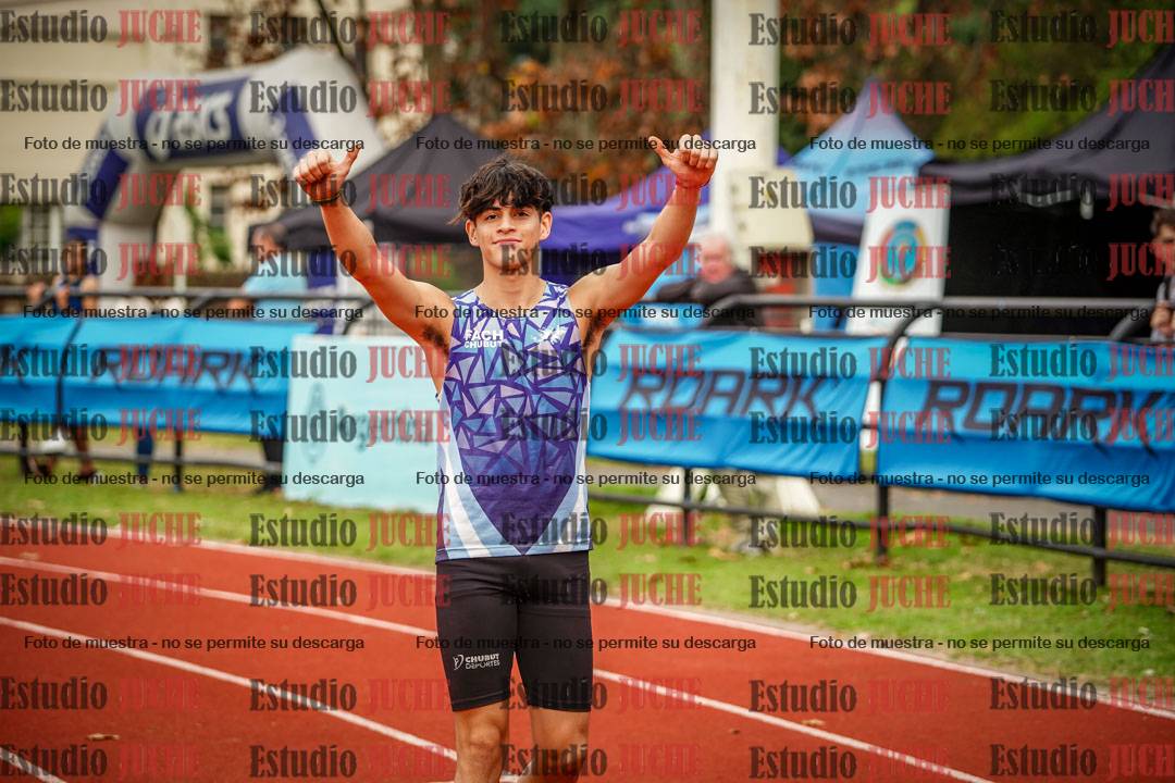 Fotos de los 400 m llanos de varones - FINAL