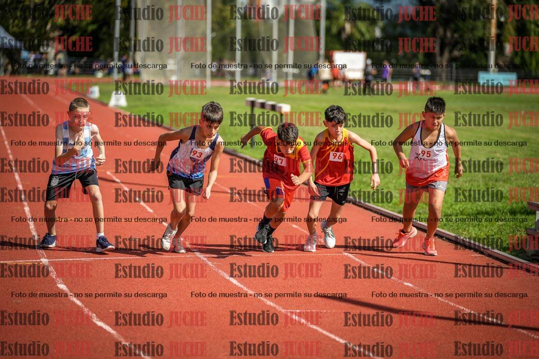 Fotos de los 1000 m llanos de varones