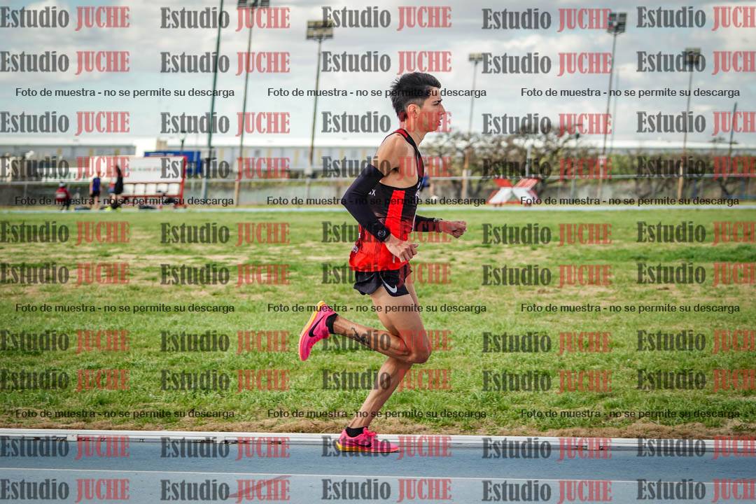 Fotos de los 5000 m llanos de varones