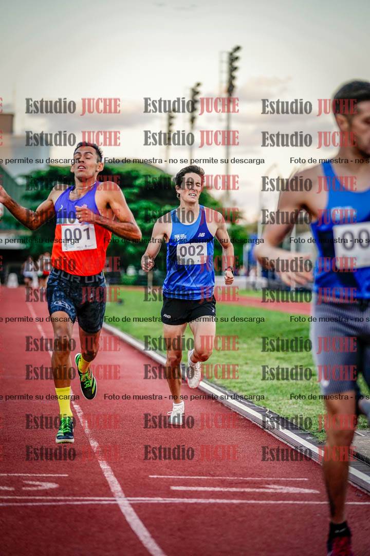 Fotos de los 1500 m llanos de varones