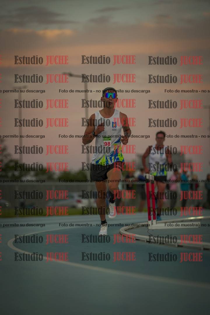 Fotos de los 3000 m llanos de varones