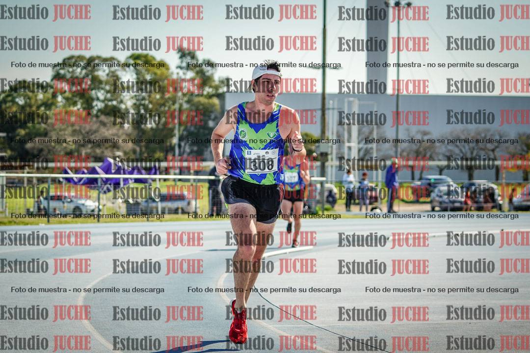 Fotos de los 3000 m llanos de varones