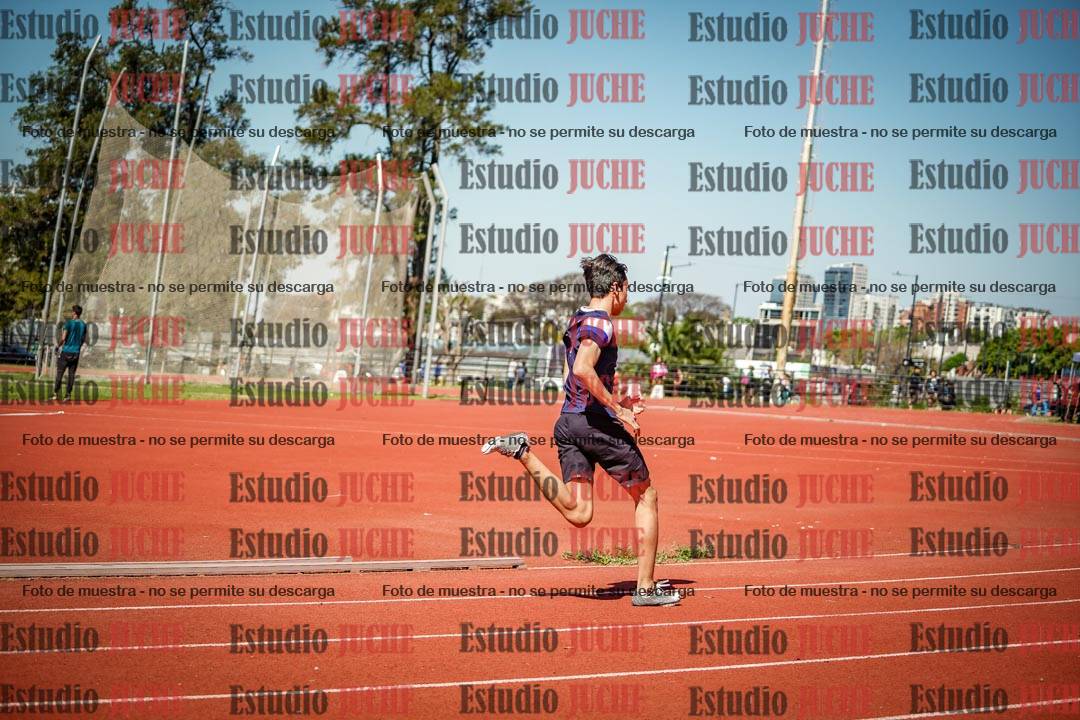 Fotos de los 400 m llanos de varones