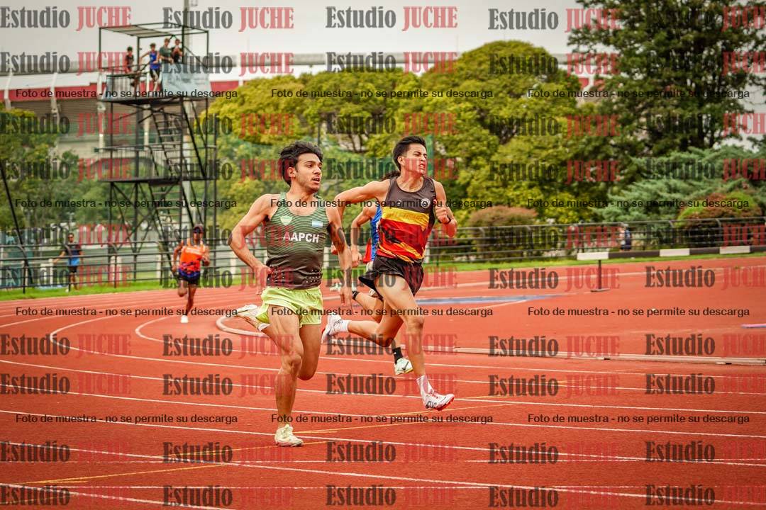 Fotos de los 400 m llanos de varones