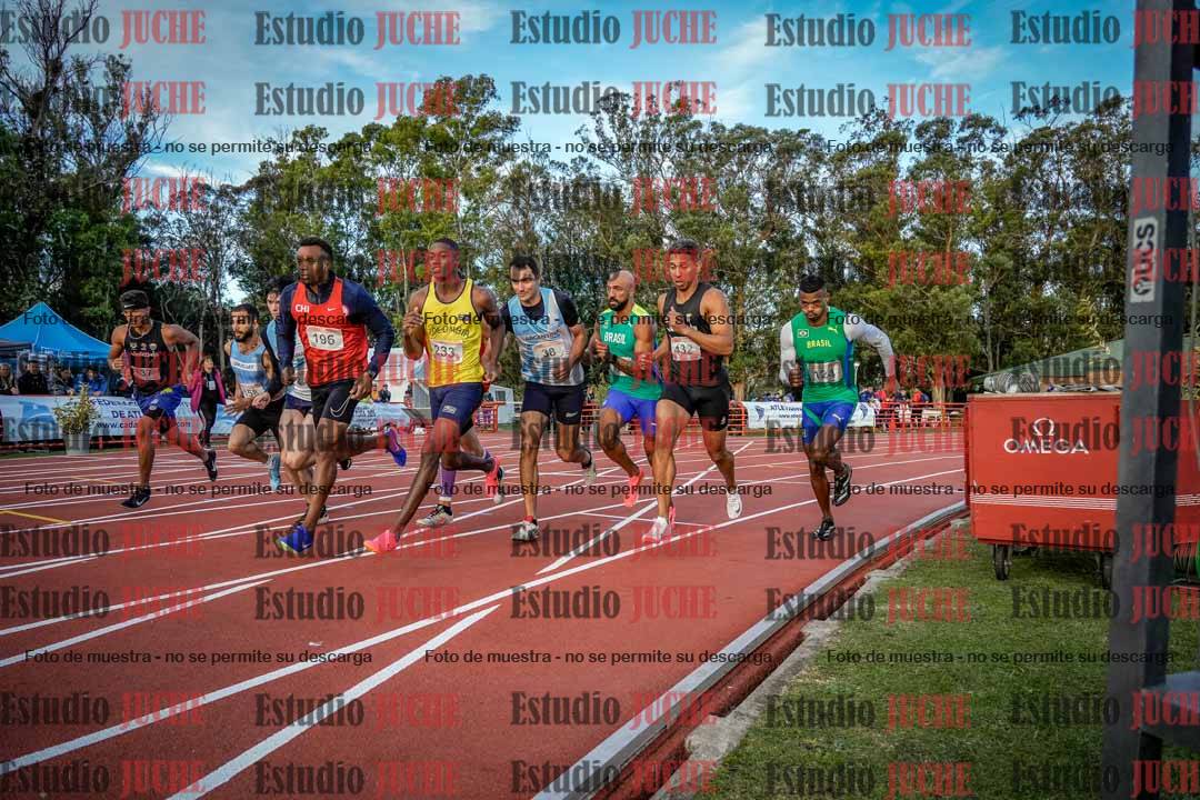 Fotos de los 1500 m llanos de varones - deca 10