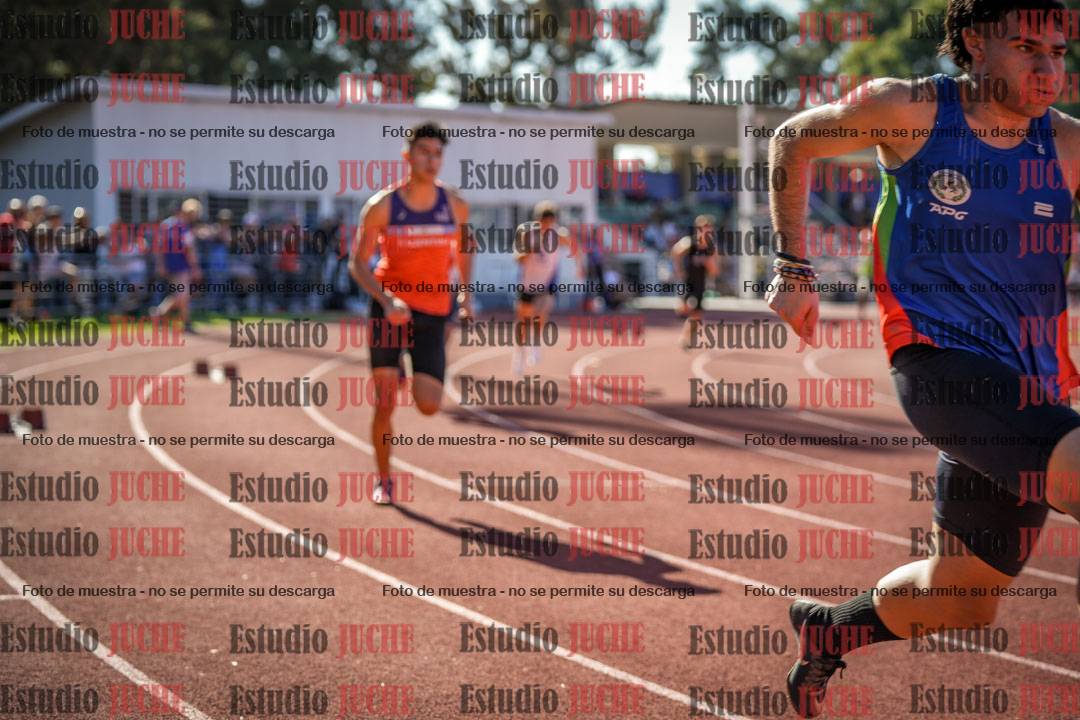 Fotos de los 400 m llanos de varones