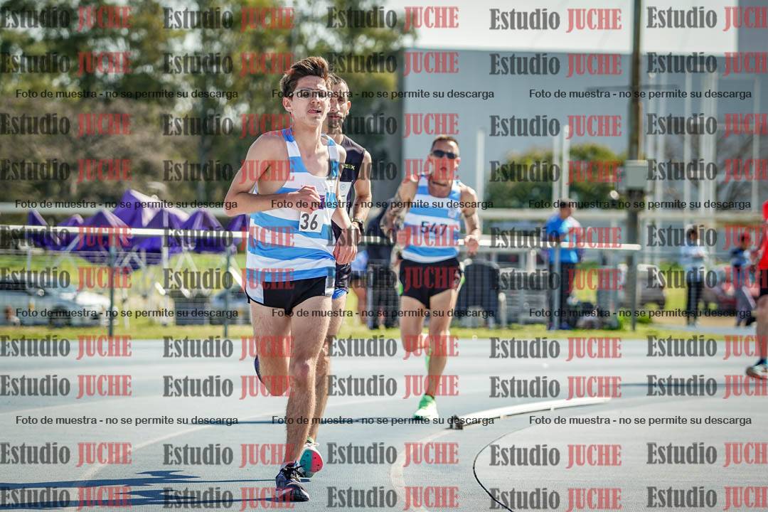 Fotos de los 3000 m llanos de varones