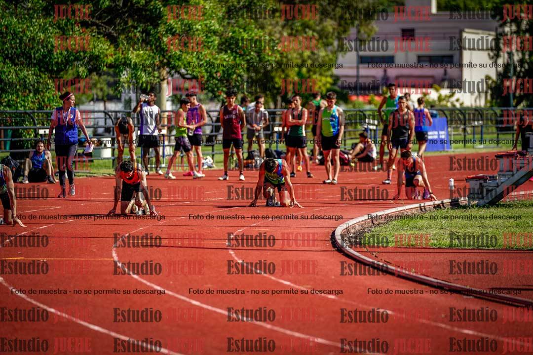 Fotos de los 200 m llanos de varones