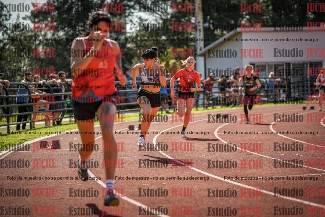 Fotos de los 400 m llanos de mujeres