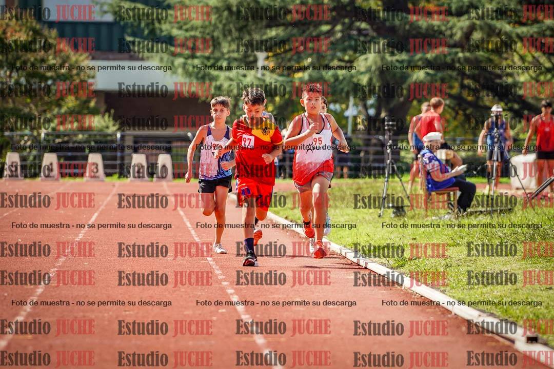 Fotos de los 1000 m llanos de varones