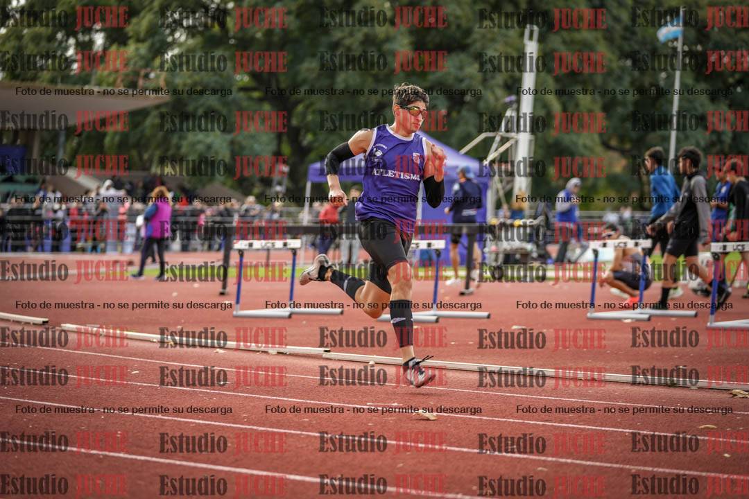 Fotos de los 400 m llanos de varones