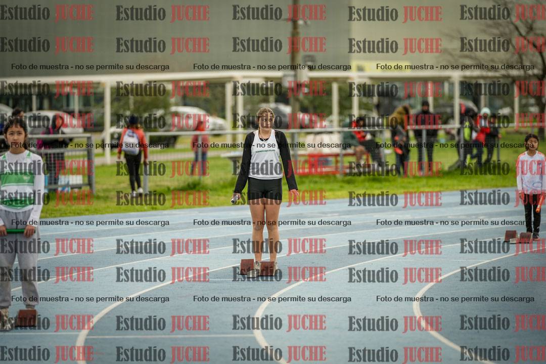 Fotos de las postas 5x80 m de mujeres - U14 - FINAL