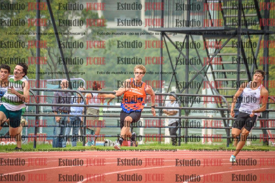Fotos de los 200 m llanos de varones