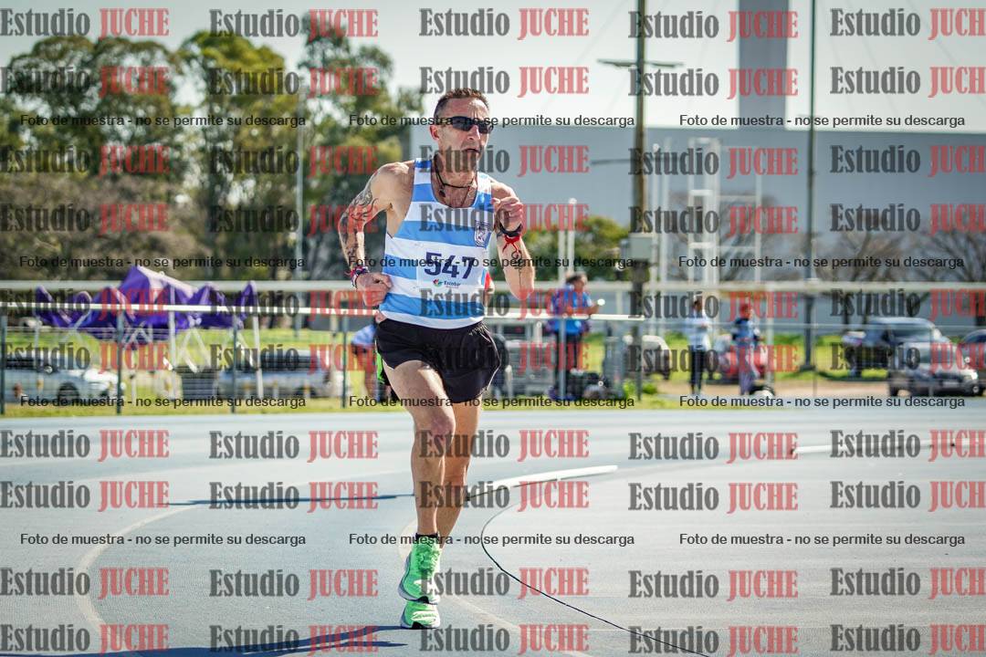 Fotos de los 3000 m llanos de varones