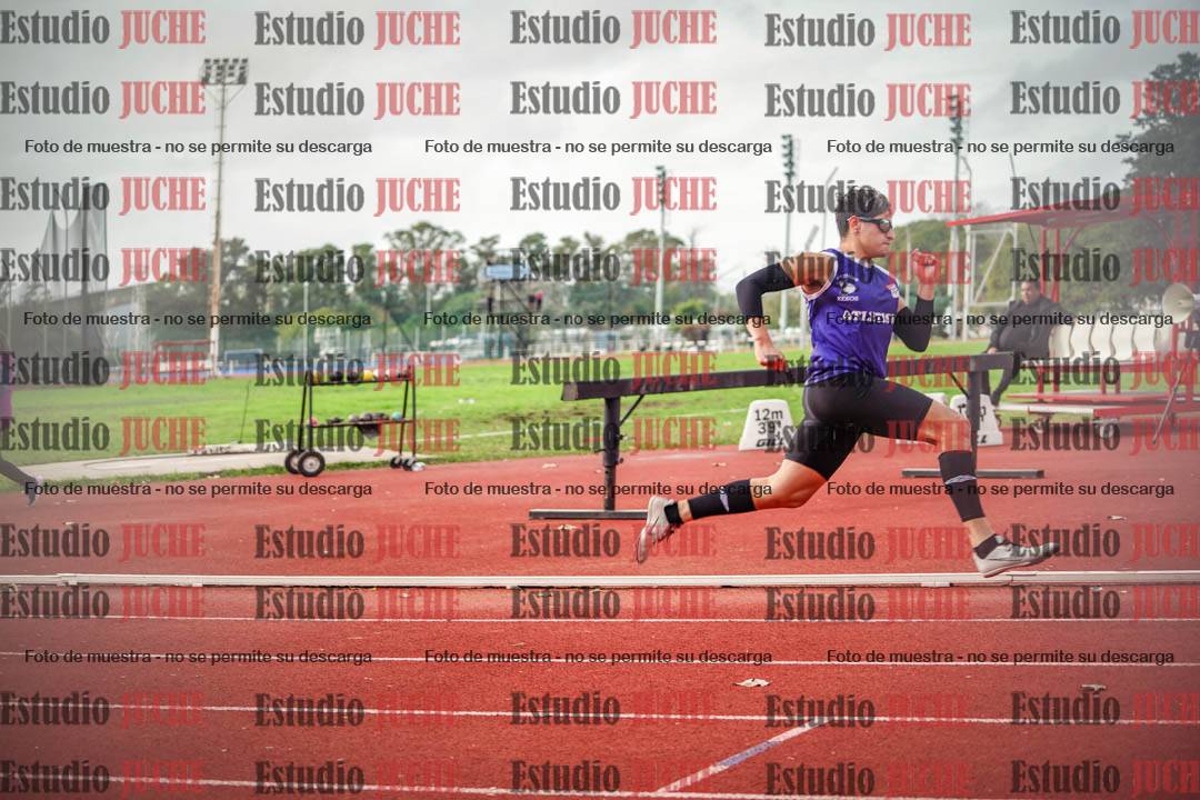 Fotos de los 400 m llanos de varones