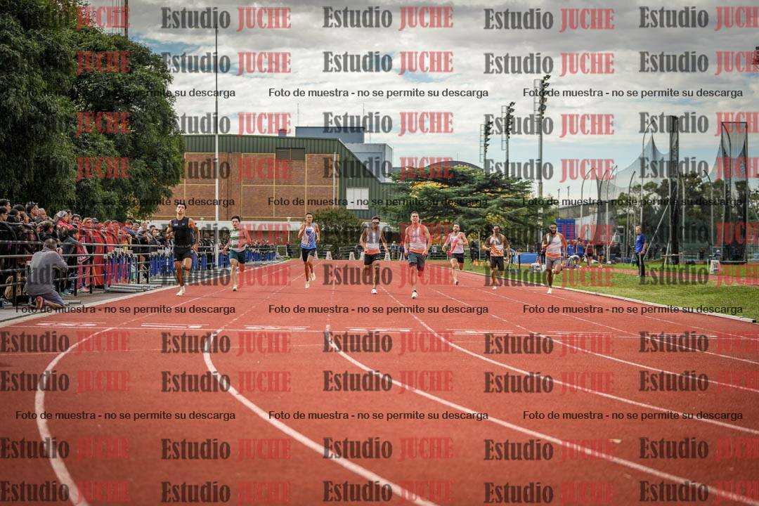 Fotos de los 400 m llanos de varones