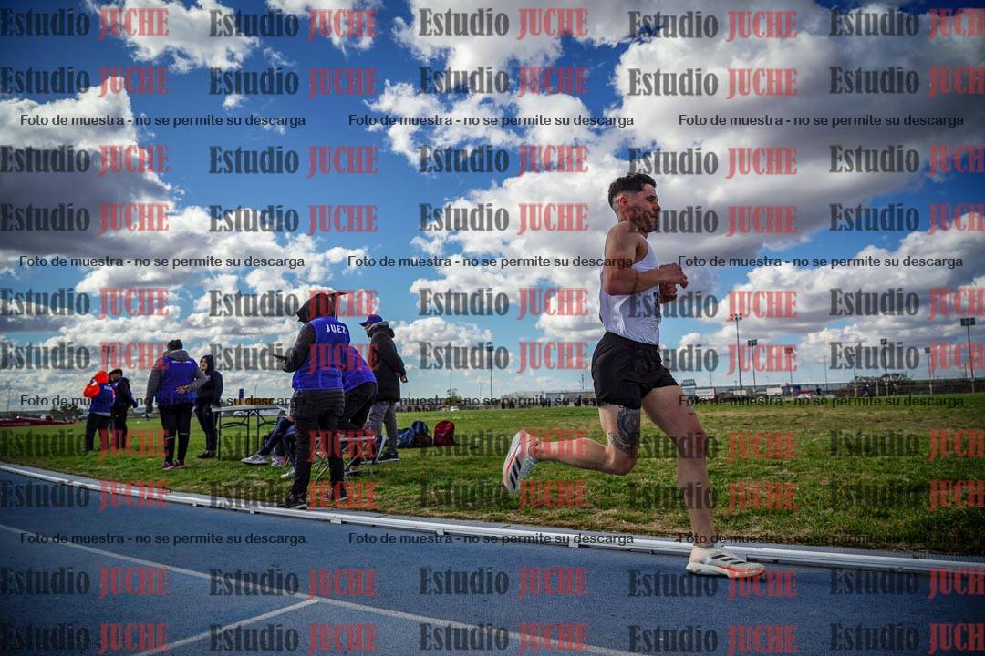 Fotos de los 5000 m llanos de varones